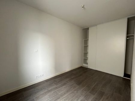 Location Appartement 2 pièces 29m² AUZEVILLE TOLOSANE 31320 - Photo 2