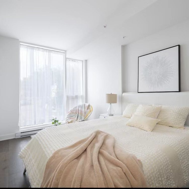 1288 Rue St-Antoine O., apt. TH2 - Photo 1