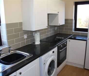 Ashby Court, Reading, Berkshire, RG2 - Photo 1