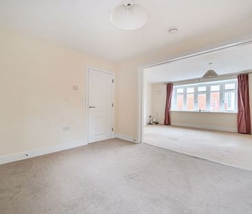 Great George Street, Godalming, Surrey, GU7 - Photo 2