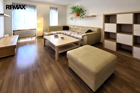 Pronájem bytu 2+kk v osobním vlastnictví 62 m², Říčany - Photo 2