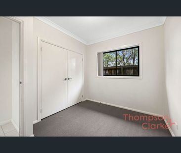 15 Arrowgrass Street, Aberglasslyn, NSW 2320 - Photo 4