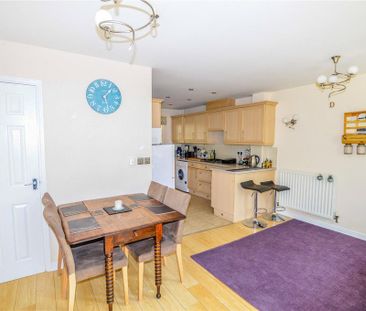 3 bedroom terraced house to rent - Photo 3
