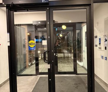 3 1/3 Au Coeur De Greenfield Park! - Photo 3