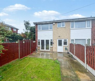 3 bedroom end of terrace house to rent - Photo 2