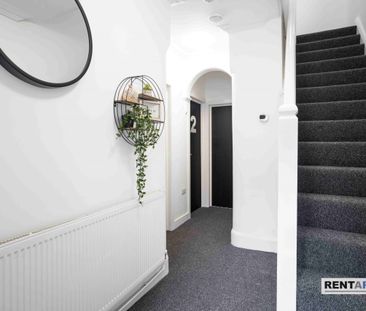 Room 4 – Nuneaton - Photo 6