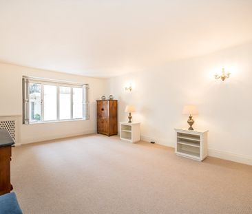 Rutland Gate, , SW7 - Photo 3