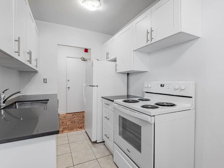 For Lease - 165 Colborne Avenue Unit# 202, Richmond Hill, Ontario - Photo 5