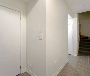 For Lease - 590 North Service Road Unit# 101, Hamilton, Ontario - Photo 1