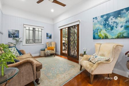 Bowen Hills - Photo 4