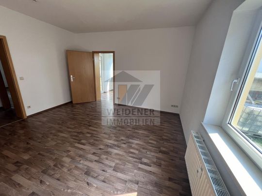 Tolle 3-Raum EG Wohnung mit Balkon, Kamin und Mietergarten in ruhiger Lage! - Photo 1