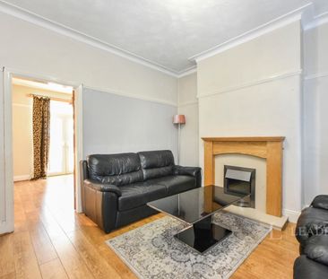 3 bedroom house to rent Pole Lane, Failsworth, Manchester, M35 - Photo 5