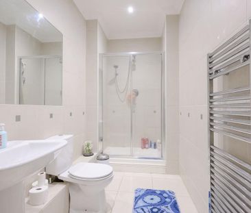 2 bedroom maisonette to rent - Photo 5