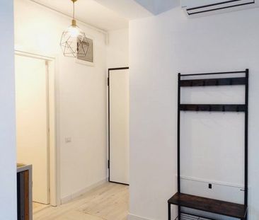 Inchiriere 2 camere Bloc nou ICIL zona aerisita loc de parcare privat - Photo 5