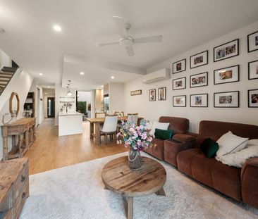 LAKESIDE LIVING IN THE HEART OF NORTH LAKES - Photo 1