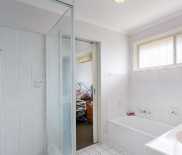 22 Network Drive, Boronia Heights QLD 4124 - House For Rent - $650 ... - Photo 6