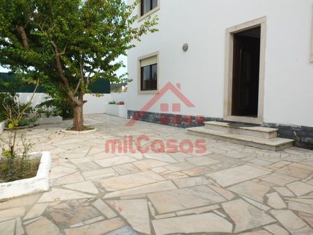 Moradia T3 em Lisboa - Photo 2