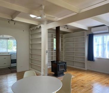 Delightful Home in Cowes - Photo 4