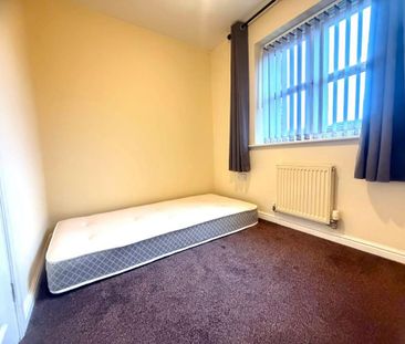 3 bedroom terraced house to rent - Photo 6