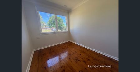 Freshly Renovated 3-Bedroom Home - Photo 4