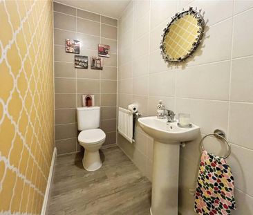 2 bedroom semi-detached house to rent - Photo 6