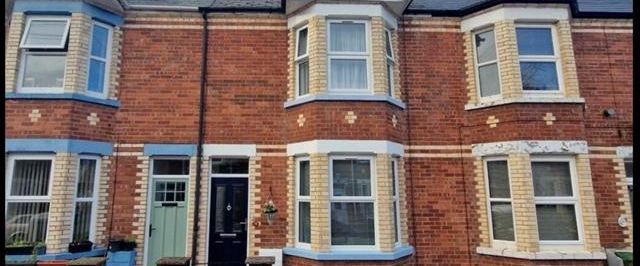 3 bedroom terraced house to rent - Photo 1