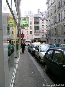 Logement à Paris, Location meublée - Photo 5