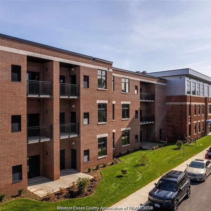 For Lease - 1370 ARGYLE Unit# 115, Windsor, Ontario - Photo 1