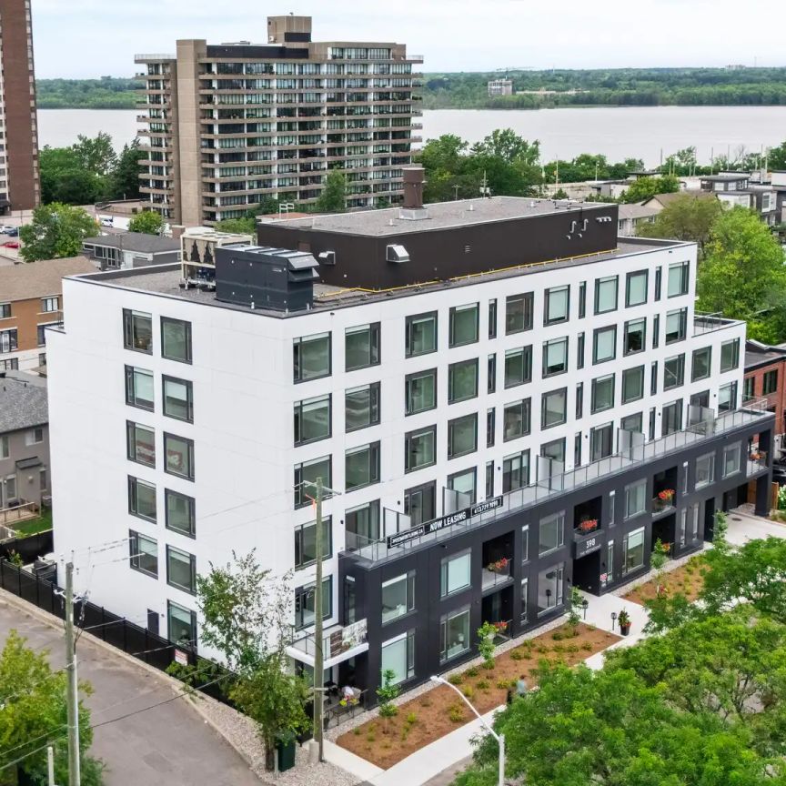Westmount — The Westhill - Photo 2