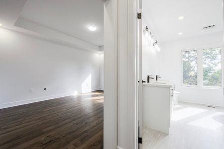 For Lease - 90 Scanlon Avenue Unit# (Upper), Bradford West Gwillimbury, Ontario - Photo 2