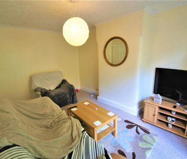 4 bedroom house to rent - Photo 2