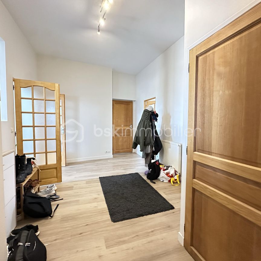 Appartement de 93,50 m² à Chatellerault - Photo 1