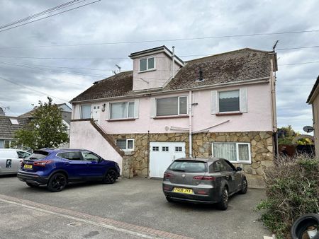 4 bedroom chalet to rent - Photo 4