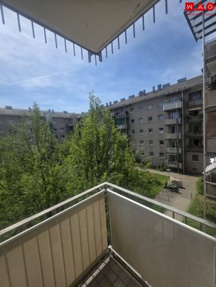 Erstbezug nach Generalsanierung: Helle 3-Zimmer-Wohnung in Linz/Bindermichl mit Balkon und Lift! - Foto 1