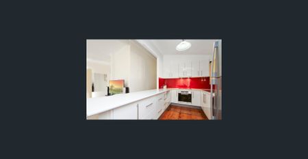 Modern Comfort & Spacious Living - Photo 3