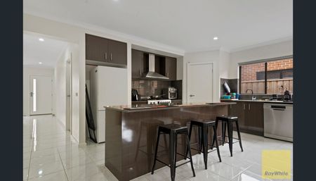 Spacious Family Home in Truganina! - Photo 5