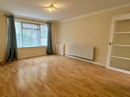 2 bedroom end of terrace house to rent - Photo 2