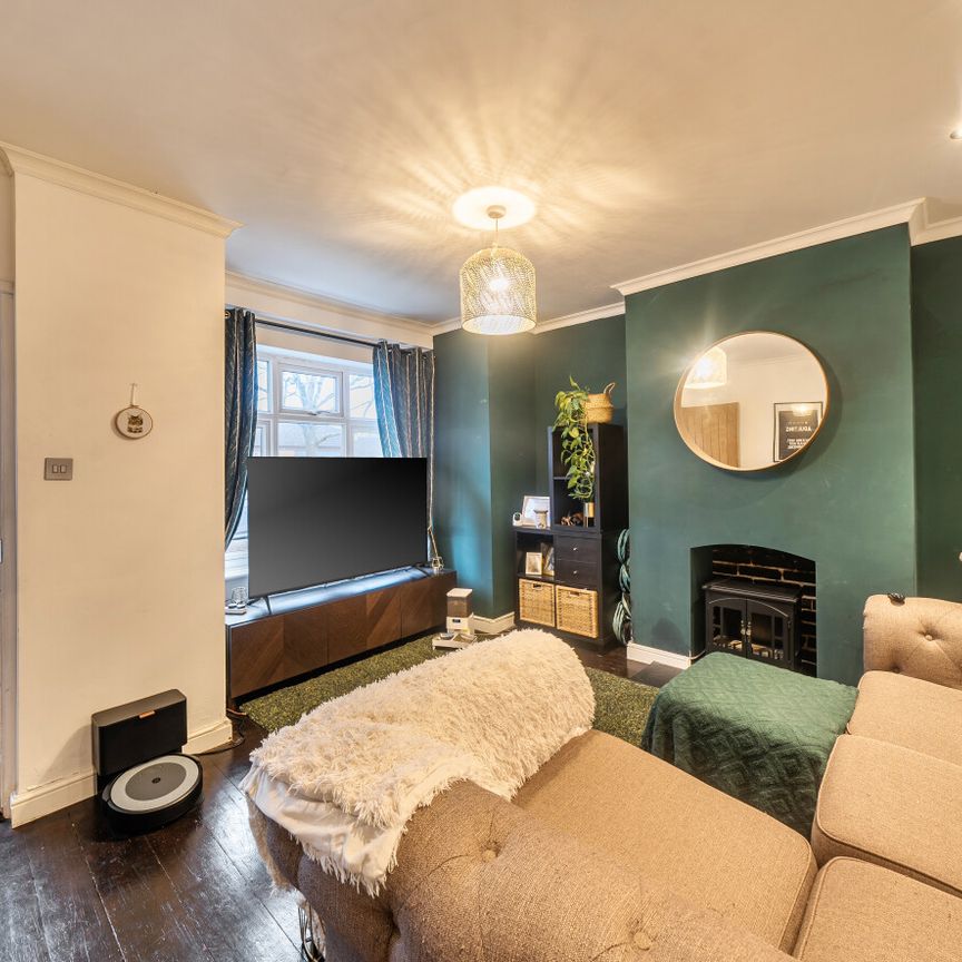 3 bedroom terraced house to rent - Photo 1