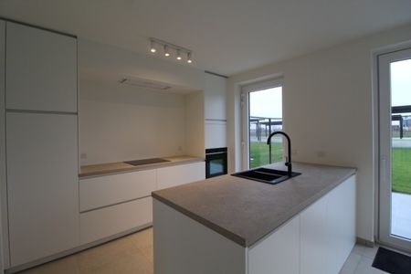 Zeer energiezuinige nieuwbouwwoning te Roeselare - Foto 4