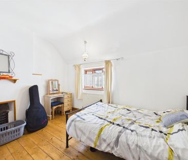 1 BED Cottage To rent - Photo 4