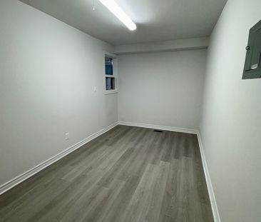 For Lease - 1219 weston Road Unit# Unit 1, Toronto, Ontario - Photo 4