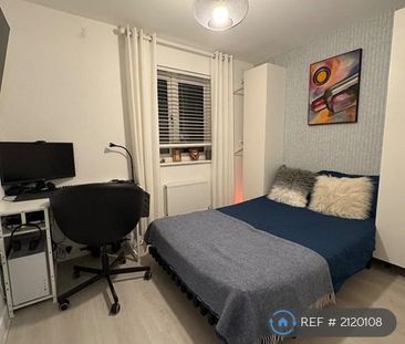 1 bedroom in a house share to rent - Photo 1