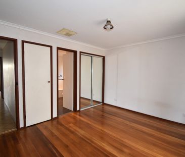 HOME IN QUIET COURT LOCATION - Photo 4