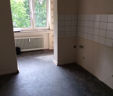 Für den kleinen Geldbeutel: 3-Zimmer-Wohnung mit Laminatboden auf d... - Photo 1