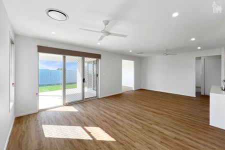 24 Mataranka Circuit, - Photo 3