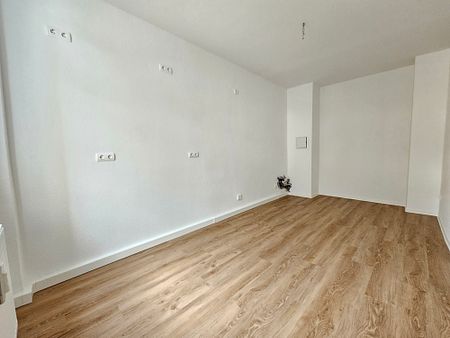 Tolle Wohnung mit Balkon *1 Monat mietfrei wohnen* - Photo 4