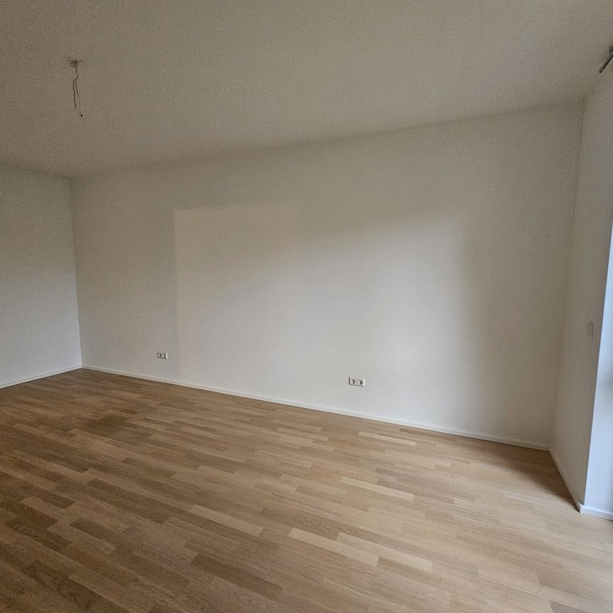 Moderne Etagenwohnung im schönen Lemmerzpark *Einbauküche - Photo 1