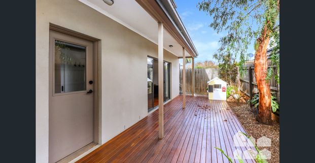 Beautifully Presented And Perfectly Positioned - Photo 1