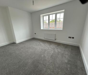 3 bedroom detached house to rent - Photo 2