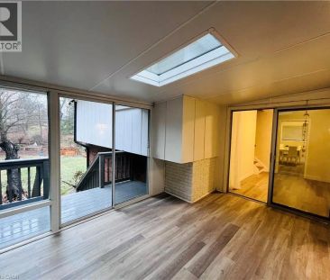 243 APPLEBY Line - Photo 4